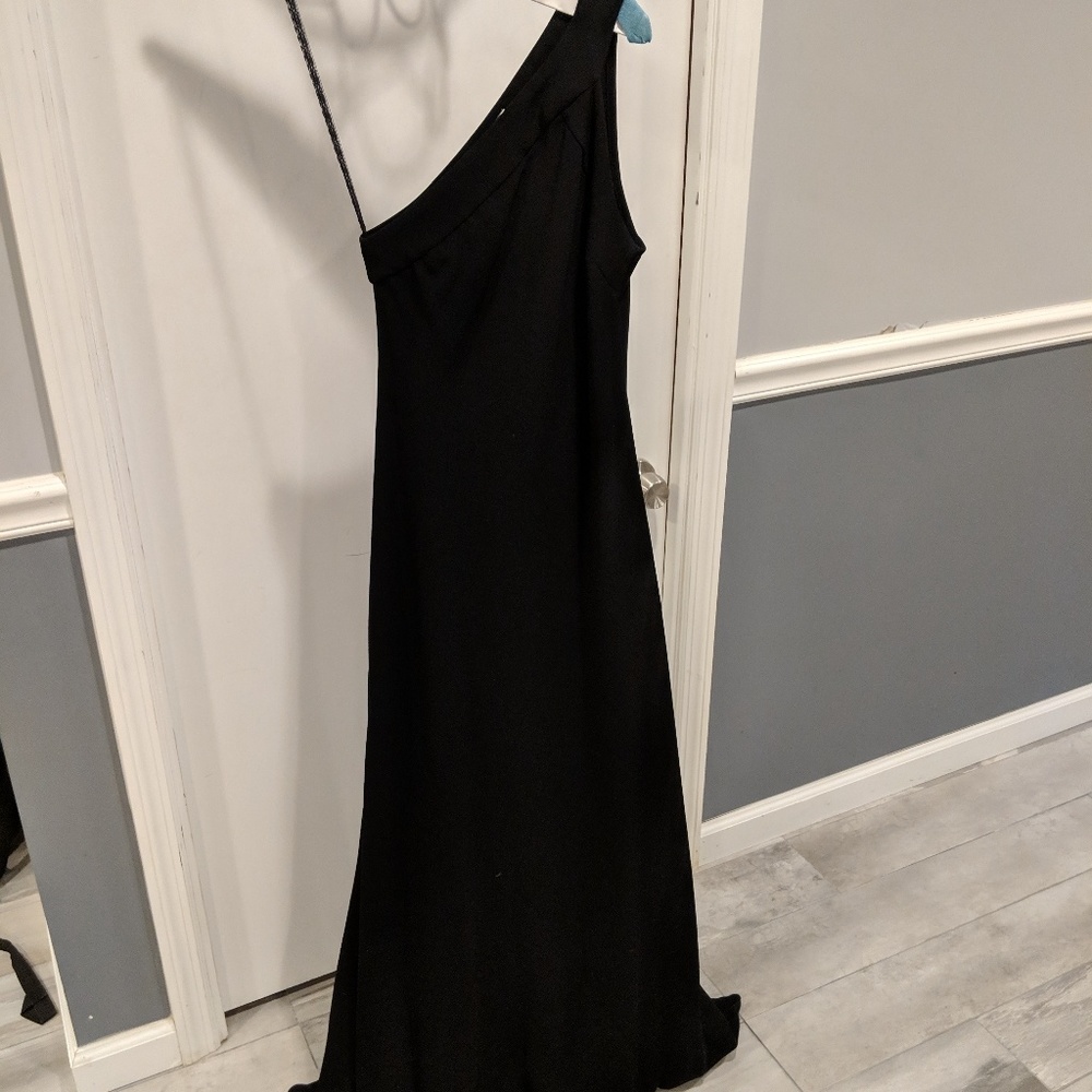 One shoulder gown cut on the bias